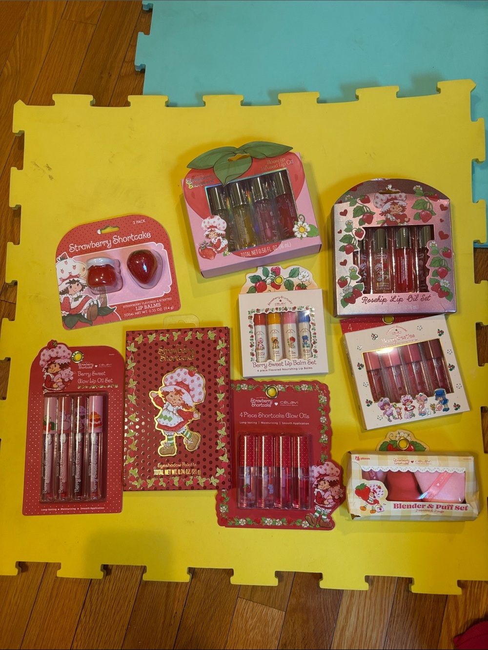 Strawberry Shortcake Pink Lip & Gloss Gift Set by Strawberry